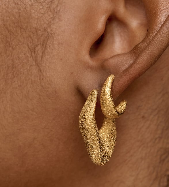 Antica Textured Medium Hoop Earrings view 4