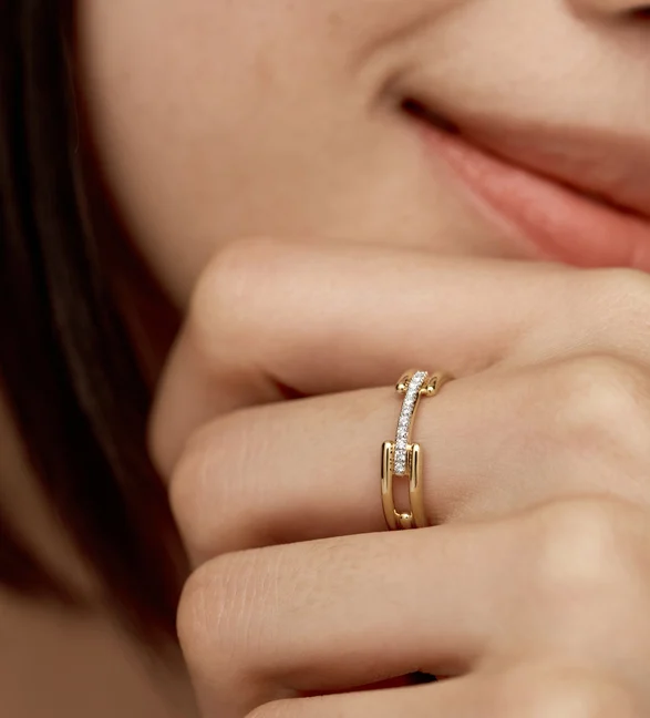 Signature Link Diamond Ring